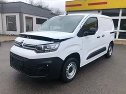 Weiß Gebraucht 2020 Citroën Berlingo Van / Kleinbus | 5.550 €