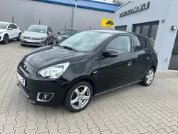 Schwarz Gebraucht 2016 Mitsubishi Space Star Top Kleinwagen | 7.390 € (Fairer Preis)
