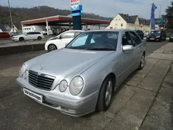 Mercedes E280
