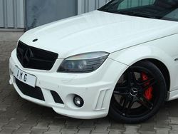 Weiß Gebraucht 2009 Mercedes C63 AMG AMG Kombi | 22.991 € (Teuer)