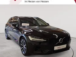 Onyx black metallic Gebraucht 2024 Volvo V60 Plus Kombi | 38.690 € (Fairer Preis)