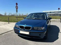 Blau Gebraucht 2002 BMW 325 Performance Limousine | 7.100 € (Etwas zu teuer)