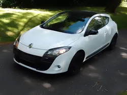 Weiß Gebraucht 2011 Renault Mégane GT Line GT-Line Coupé | 2.199 € (Superpreis)