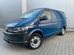 Deep ocean blue Gebraucht 2016 VW T6 Van | 13.900 €