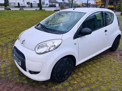 Weiß Gebraucht 2009 Citroën C1 Kleinwagen | 3.189 € (Teuer)