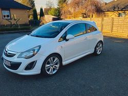Weiß Gebraucht 2014 Opel Corsa Energy Kleinwagen | 4.200 € (Guter Preis)
