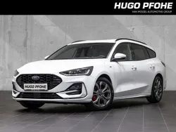 Weiß Neu 2025 Ford Focus ST-Line Limousine | 31.550 € (Etwas zu teuer)