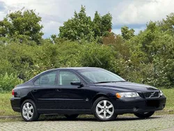 Blau Gebraucht 2007 Volvo S60 Momentum Limousine | 5.600 € (Etwas zu teuer)
