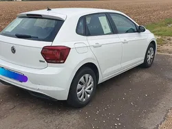 Weiß Gebraucht 2018 VW Polo Comfortline Kleinwagen | 9.000 € (Guter Preis)