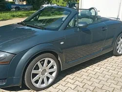 Grau Gebraucht 2004 Audi TT Roadster S-Line Cabrio | 10.000 €
