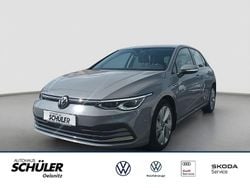 Mondsteingrau Gebraucht 2021 VW Golf Style Limousine | 22.535 € (Fairer Preis)