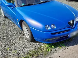 Blau Gebraucht 1998 Alfa Romeo Spider Cabrio | 2.400 € (Guter Preis)