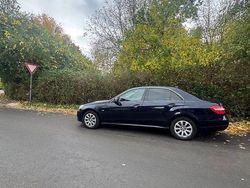 Blau Gebraucht 2011 Mercedes E220 Limousine | 12.400 € (Fairer Preis)