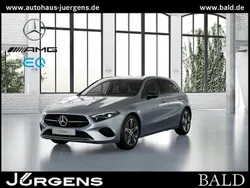 Silber hightech silver metallic Gebraucht 2024 Mercedes A220 Progressive Limousine | 35.870 € (Fairer Preis)