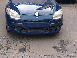 Blau Gebraucht 2010 Renault Mégane III Limousine | 3.800 €