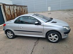 Gebraucht 2002 Peugeot 206 CC Cabrio | 650 € (Superpreis)