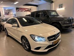 Weiß Gebraucht 2015 Mercedes CLA220 Shooting Brake Prestige Kombi | 10.700 €