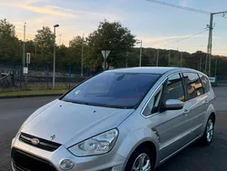 Silber Gebraucht 2011 Ford S-MAX S Van / Kleinbus | 5.750 € (Fairer Preis)