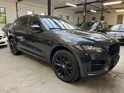 Grau Gebraucht 2017 Jaguar F-Pace R-Sport SUV | 20.870 € (Fairer Preis)