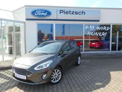 Grau Gebraucht 2020 Ford Fiesta Titanium Kleinwagen | 16.490 € (Fairer Preis)