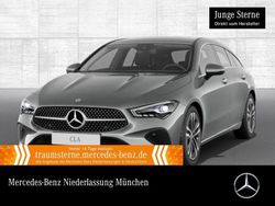 Grau Gebraucht 2024 Mercedes CLA180 Shooting Brake Progressive Kombi | 26.990 €