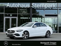 Unilack polarweiß Gebraucht 2024 Mercedes C200 Avantgarde Limousine | 42.450 € (Fairer Preis)