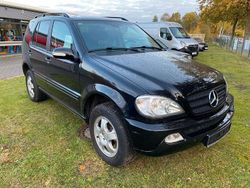 Schwarz Gebraucht 2003 Mercedes ML350 SUV | 3.899 € (Guter Preis)