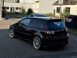 Schwarz Gebraucht 2005 VW Golf V GTI Kleinwagen | 5.900 €