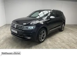 Deep black perleffekt (schwarz) Gebraucht 2019 VW Tiguan Allspace Highline SUV | 29.950 € (Fairer Preis)