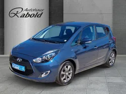 Blau Gebraucht 2017 Hyundai ix20 Van / Kleinbus | 12.700 € (Etwas zu teuer)