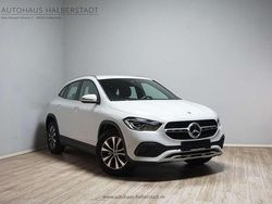 Digitalweiss metallic (metallic) Gebraucht 2022 Mercedes GLA200 Style SUV | 29.490 € (Guter Preis)