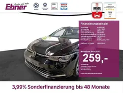 Deep black perleffekt Gebraucht 2022 VW Golf VIII Style Limousine | 25.820 € (Fairer Preis)