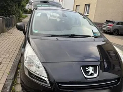 Schwarz Gebraucht 2013 Peugeot 5008 Van / Kleinbus | 3.500 € (Superpreis)