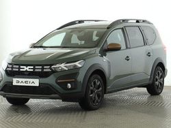 Grau Gebraucht 2025 Dacia Jogger Extreme Van / Kleinbus | 21.690 € (Fairer Preis)