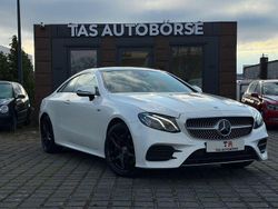 Weiß Gebraucht 2018 Mercedes E220 AMG line Coupé | 24.990 € (Fairer Preis)