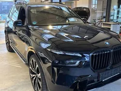 Schwarz (citrinschwarz ( sonderlack )) Gebraucht 2024 BMW X5 Comfort Edition SUV | 89.900 € (Fairer Preis)