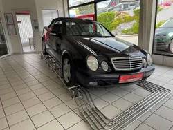 Blau Gebraucht 2001 Mercedes CLK200 Elegance Cabrio | 6.990 € (Teuer)