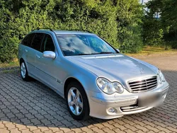 Silber Gebraucht 2006 Mercedes C220 Avantgarde Kombi | 5.499 € (Teuer)