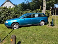 Grün Gebraucht 1999 Audi A6 Kombi | 999 € (Guter Preis)
