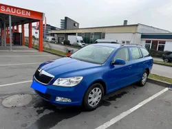 Blau Gebraucht 2009 Skoda Octavia Kombi | 4.160 € (Fairer Preis)