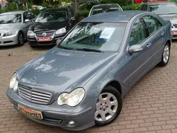 Grau Gebraucht 2004 Mercedes C200 Limousine | 5.980 € (Teuer)