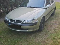 Gebraucht 1998 Opel Vectra Limousine | 1.250 € (Guter Preis)