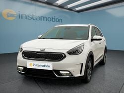 Weiß Gebraucht 2019 Kia Niro SUV | 21.899 € (Teuer)