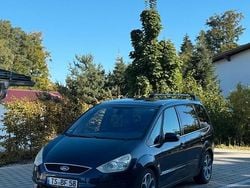 Blau Gebraucht 2008 Ford Galaxy Titanium Van / Kleinbus | 2.800 € (Fairer Preis)
