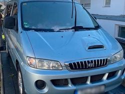Blau Gebraucht 2009 Hyundai H-1 Van / Kleinbus | 3.500 € (Superpreis)