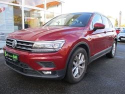 Ruby red metallic Gebraucht 2018 VW Tiguan Sound SUV | 18.990 € (Superpreis)