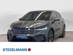 Graphitegrau metallic Gebraucht 2024 Skoda Enyaq iV Suite SUV | 41.810 € (Teuer)