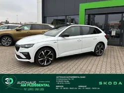 Weiß Gebraucht 2024 Skoda Scala Monte Carlo Kleinwagen | 26.980 € (Teuer)