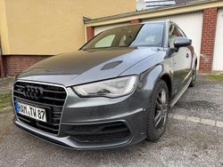 Grau Gebraucht 2014 Audi A3 S-Line Limousine | 15.450 € (Fairer Preis)