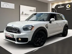 Light white Gebraucht 2019 Mini One Countryman Pepper SUV | 19.498 € (Guter Preis)